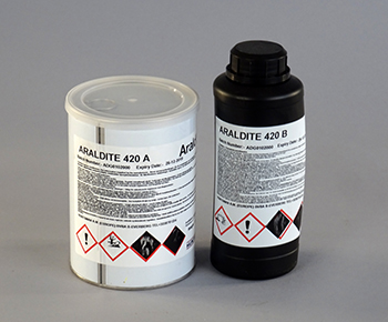 ARALDITE 420 A/B IN 1,4 KG KIT